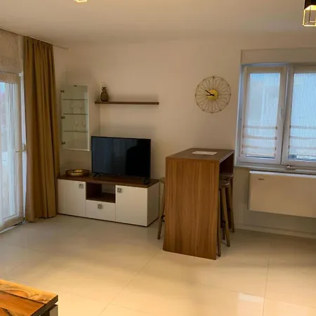 Apartament Chico Sveti Filip i Jakov