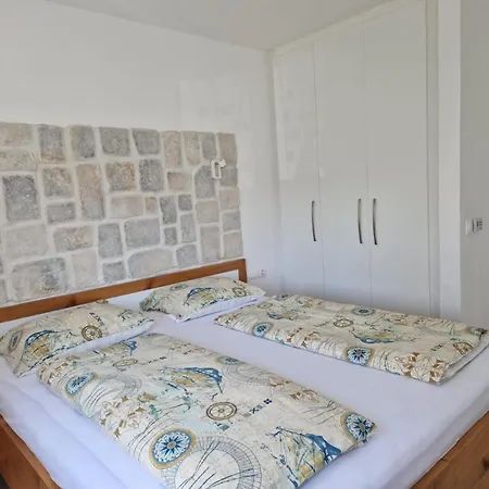Apartament Chico *