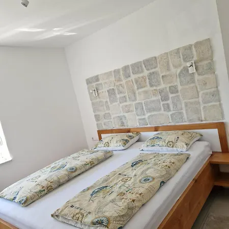 Apartament Chico *